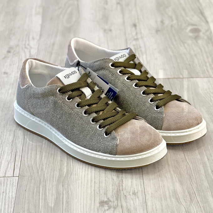 Sneaker Taupe Tela Lacci