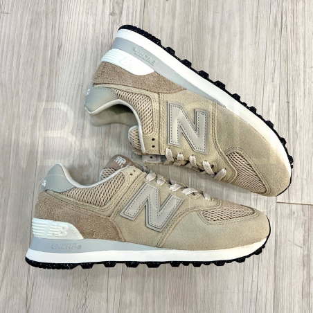 574 Beige
