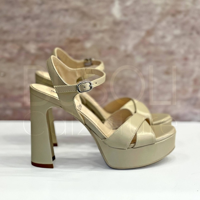 Sandalo Platform Beige