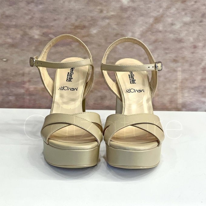 Sandalo Platform Beige