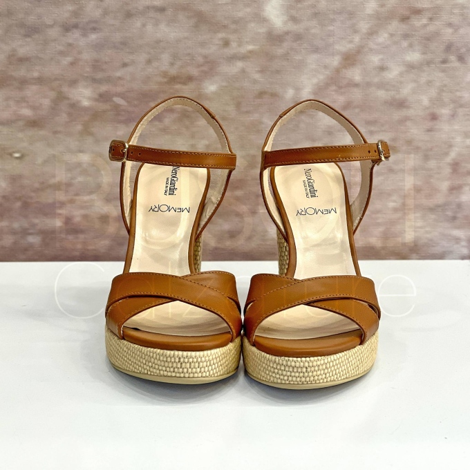 Sandalo Cognac