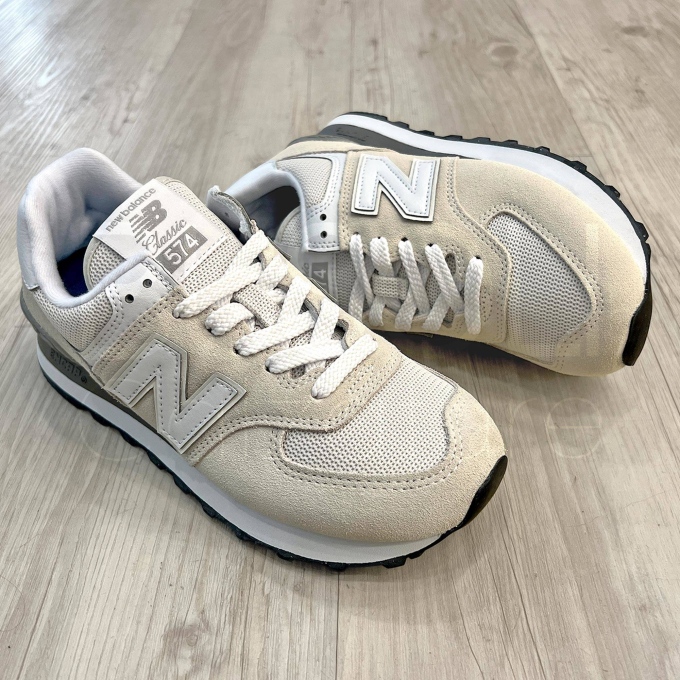 574 Suede/mesh Panna