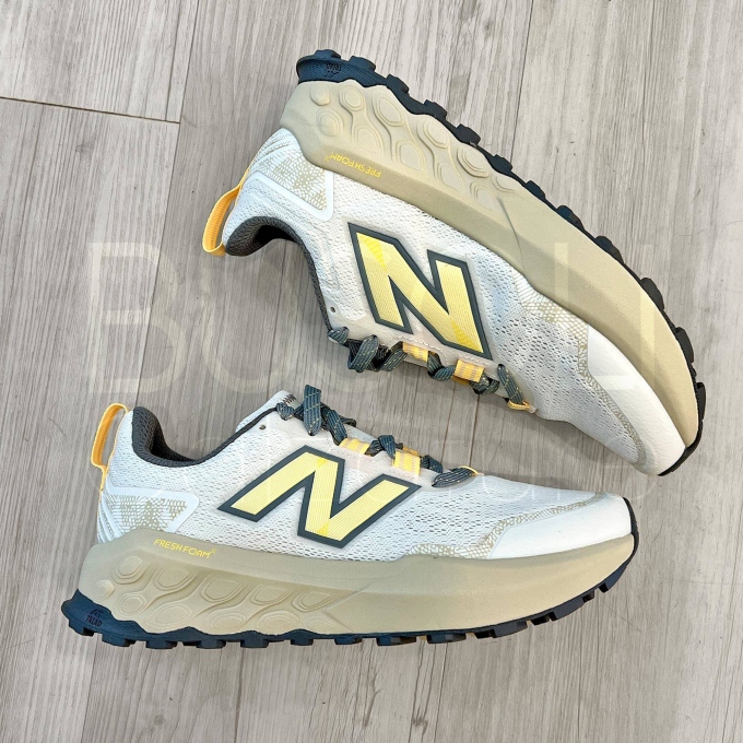 WGARO5CP White/Peach