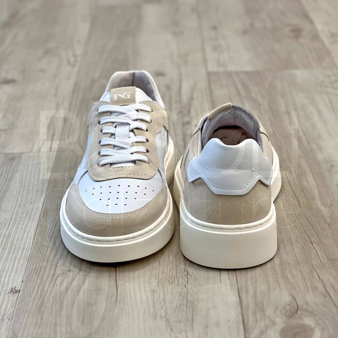 Sneaker in Pelle e Suede