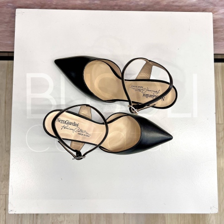 Slingback in Pelle